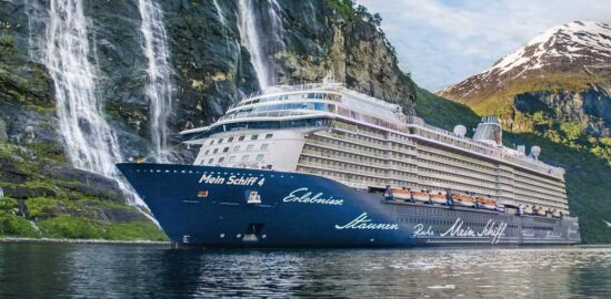 Mein Schiff 4